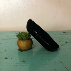 Marc Jacobs • Sunglasses Case